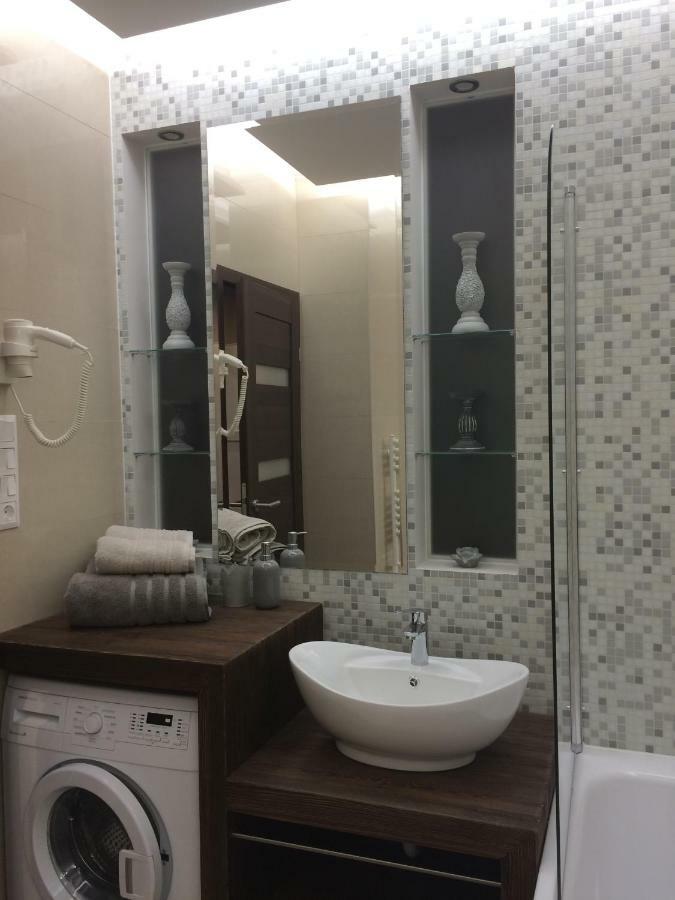 Orient Suite Sarvar Exterior foto